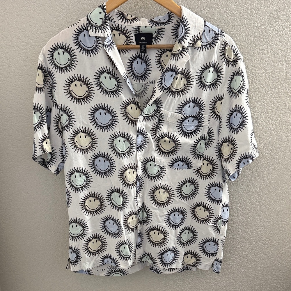 H&M Multicolor Sun Pattern Casual Shirt